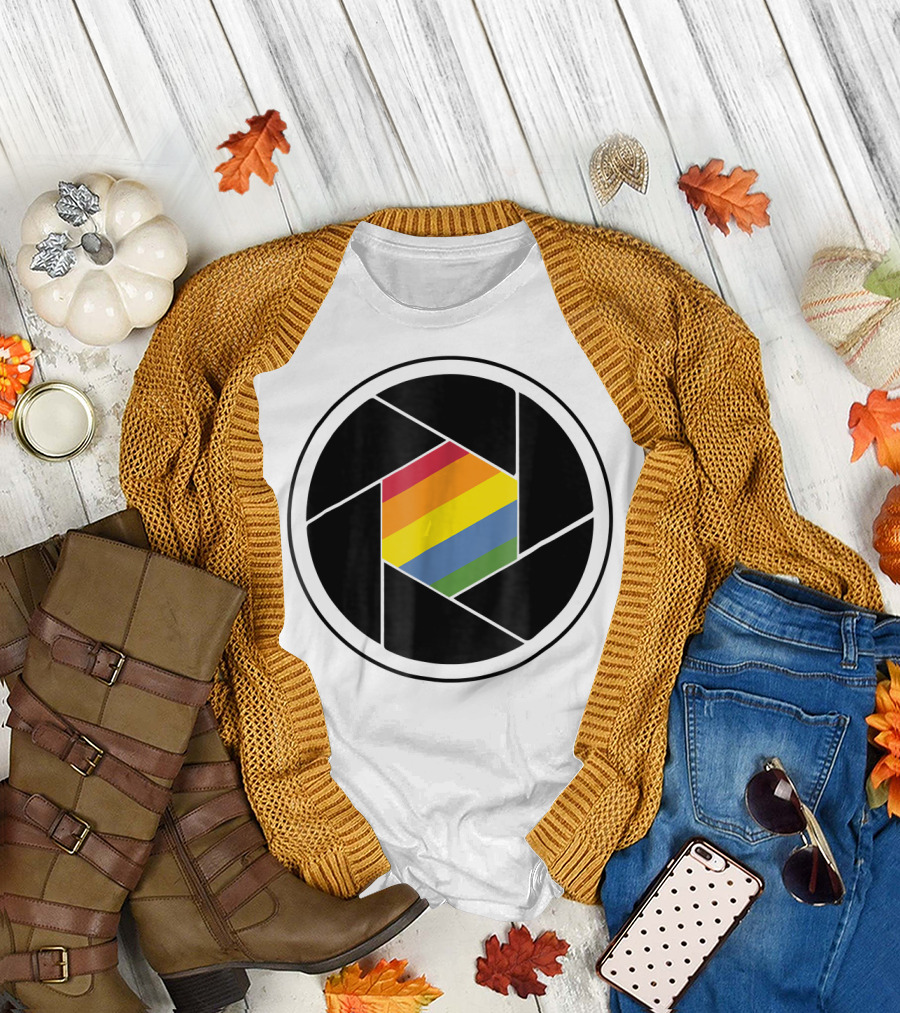Cool Aperture Rainbow FilmmakerPhotograph T-Shirt
