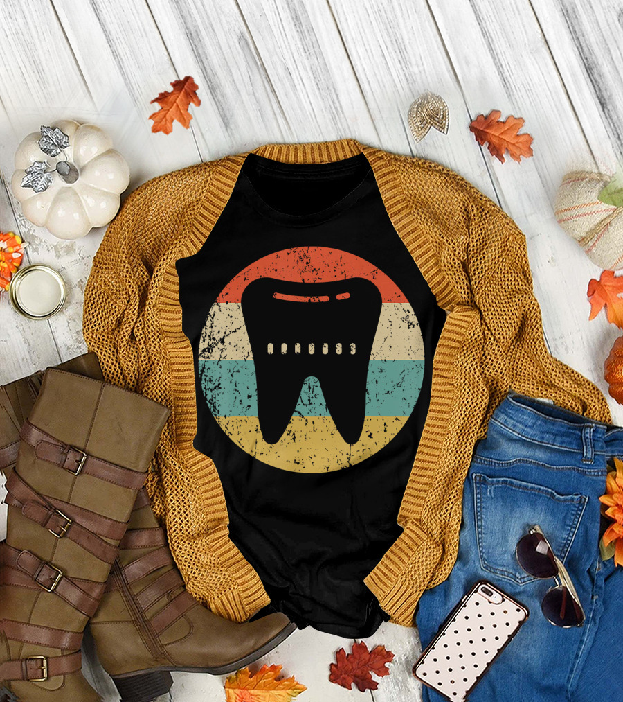 Dentist Orthodontist Vintage Retro Tooth T-Shirt