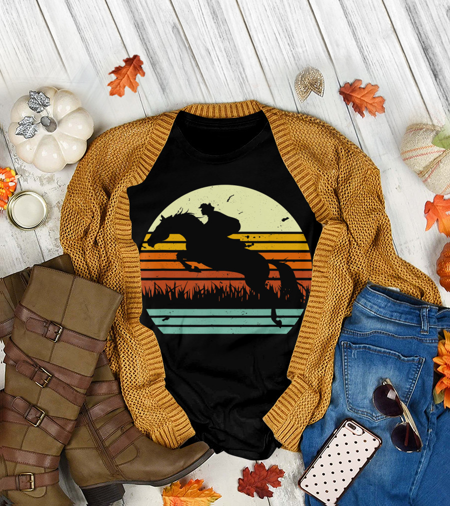 Horse And Rider Show Jumping Retro Style Vintage Sunset T-Shirt
