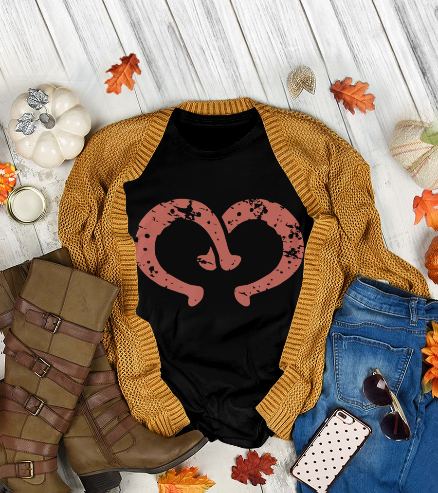 Horse Lover Horseshoe Heart Horseback Riding T-Shirt