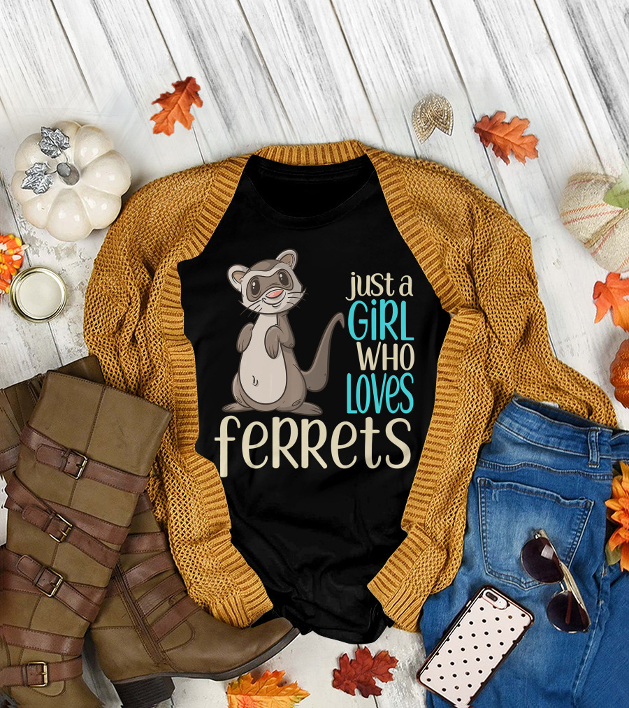 Just a Girl Who Loves Ferrets Cute Cartoon Ferret T-Shirt