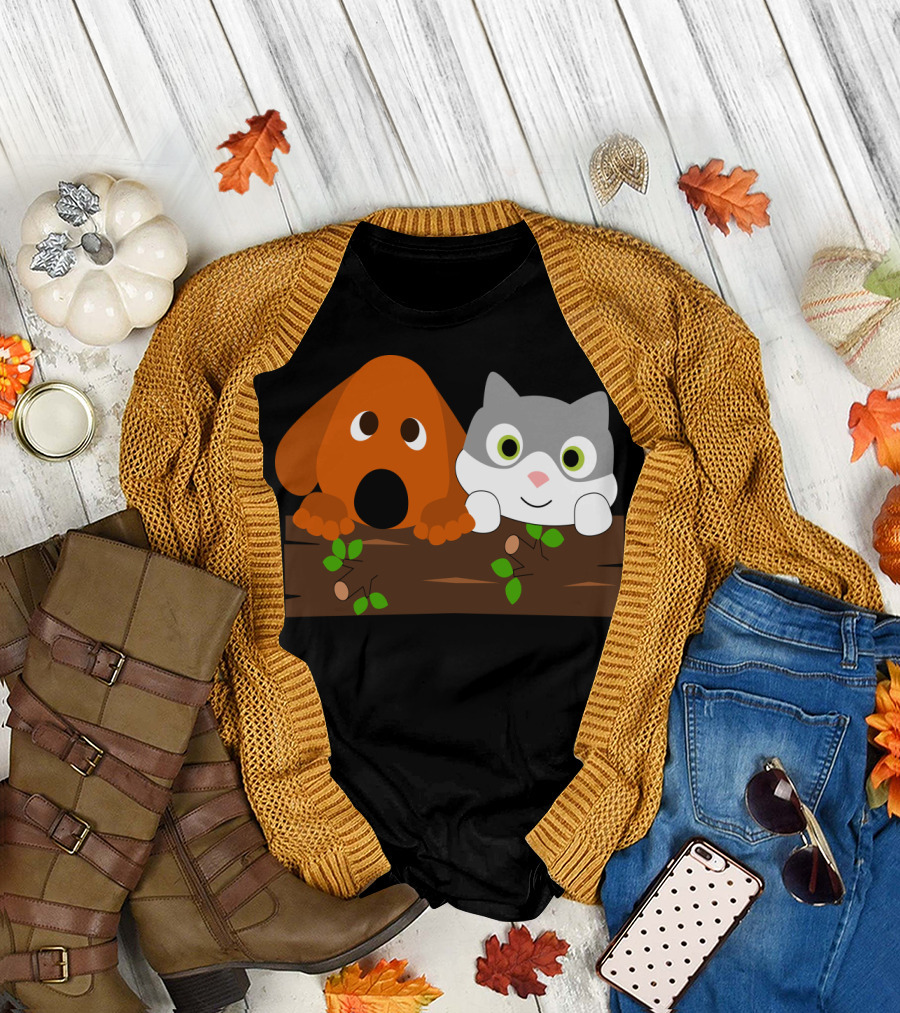 Baby Decoration Cat and Dog on Wooden Log Illustration Stuff T-Shirt