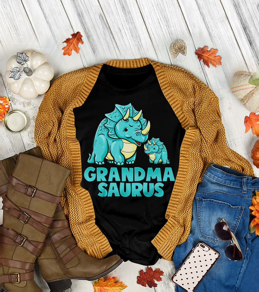 Grandma Saurus Dinosaur Funny Grandmasaur Triceratops Duo T-Shirt