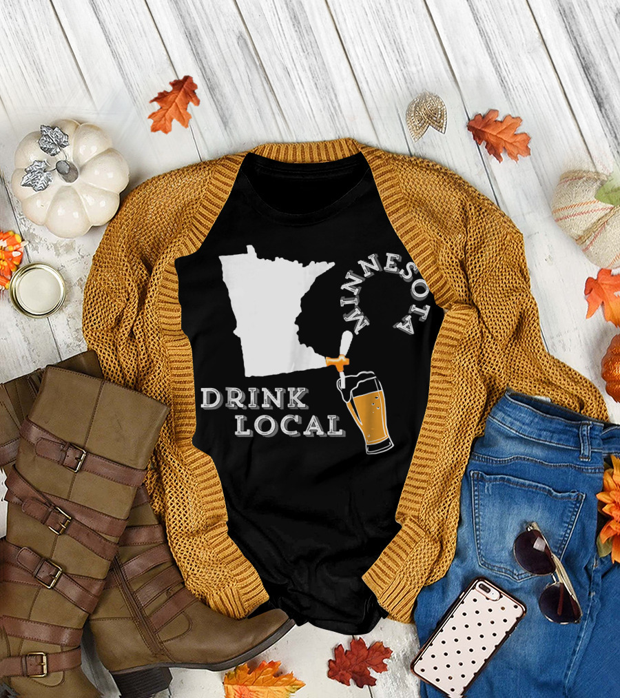 Minnesota Drink Local Beer Craft Map Tapping Glass T-Shirt