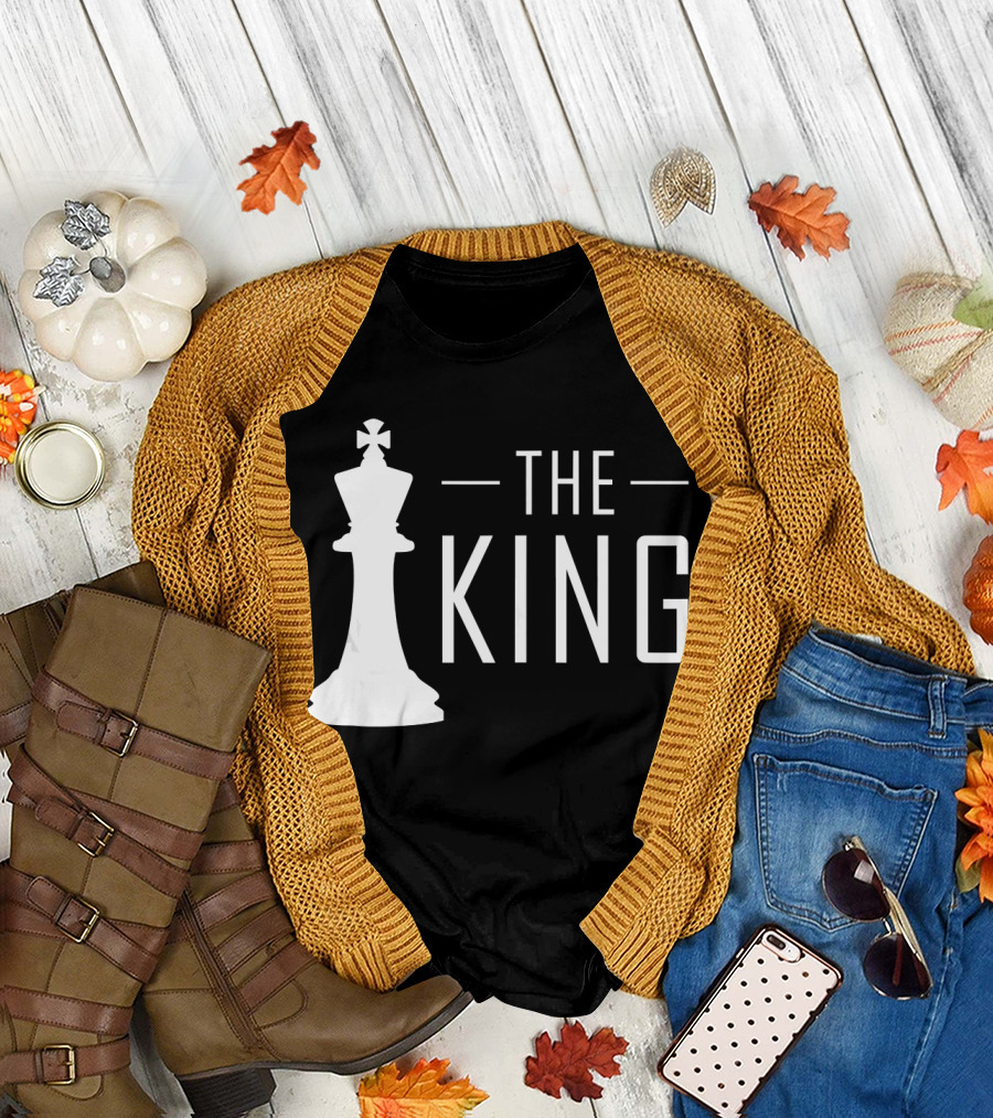 The King Chess Player Piece Club T-Shirt