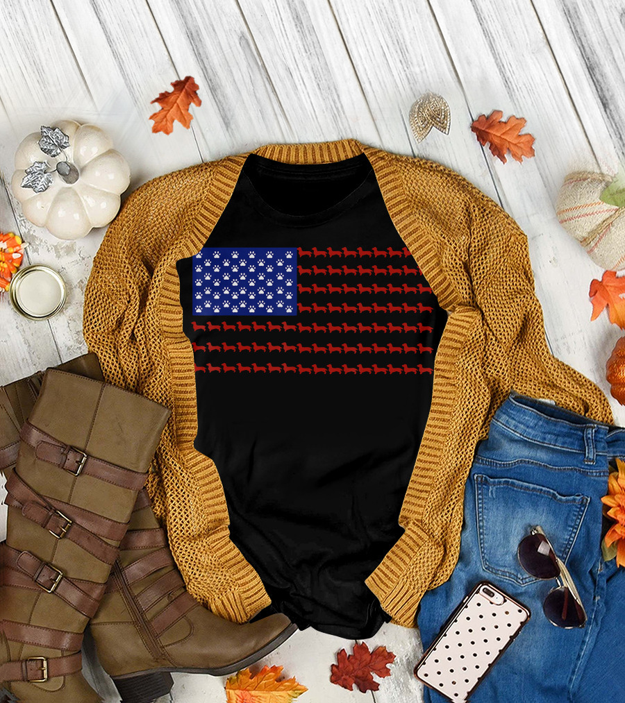 Dachshund American Flag Paw Prints Independence Day T-Shirt