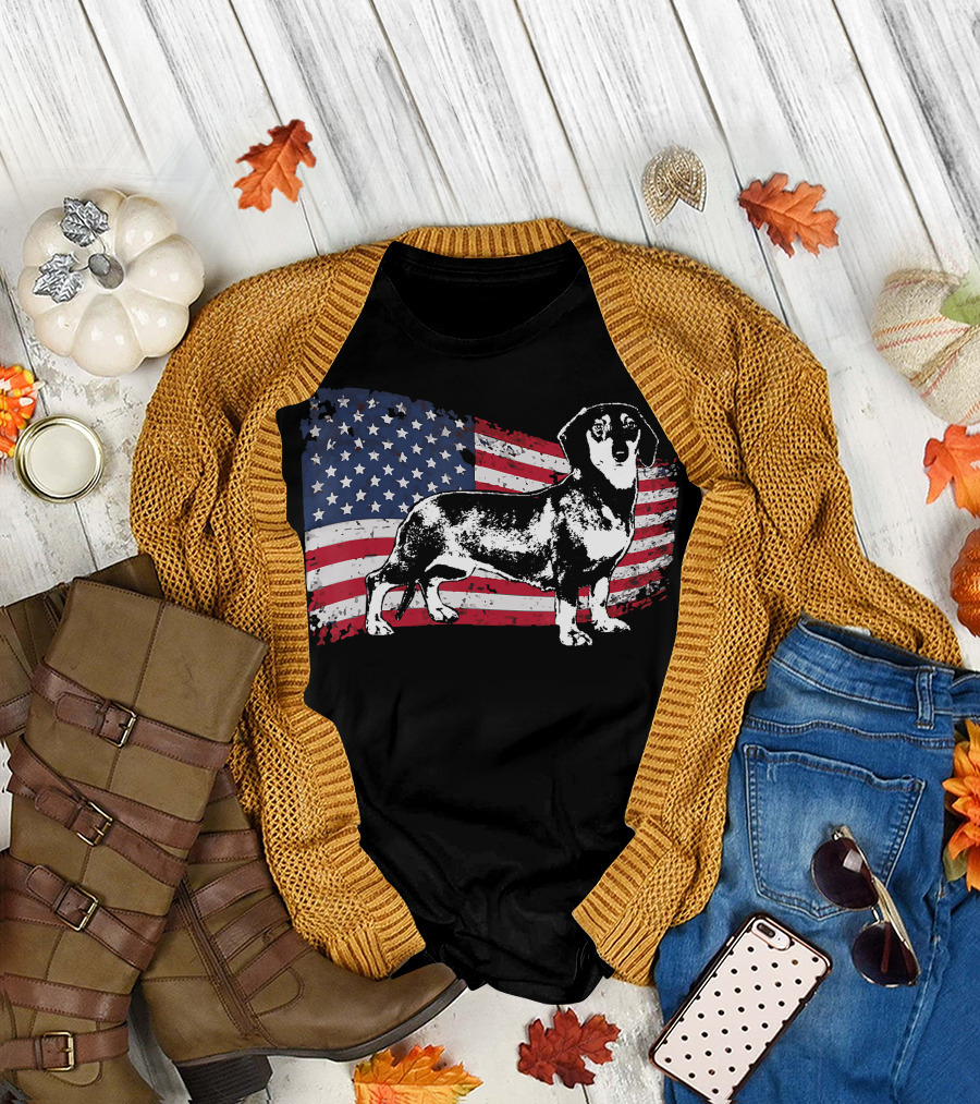 Dachshund Fun Dog American Flag Background T-Shirt