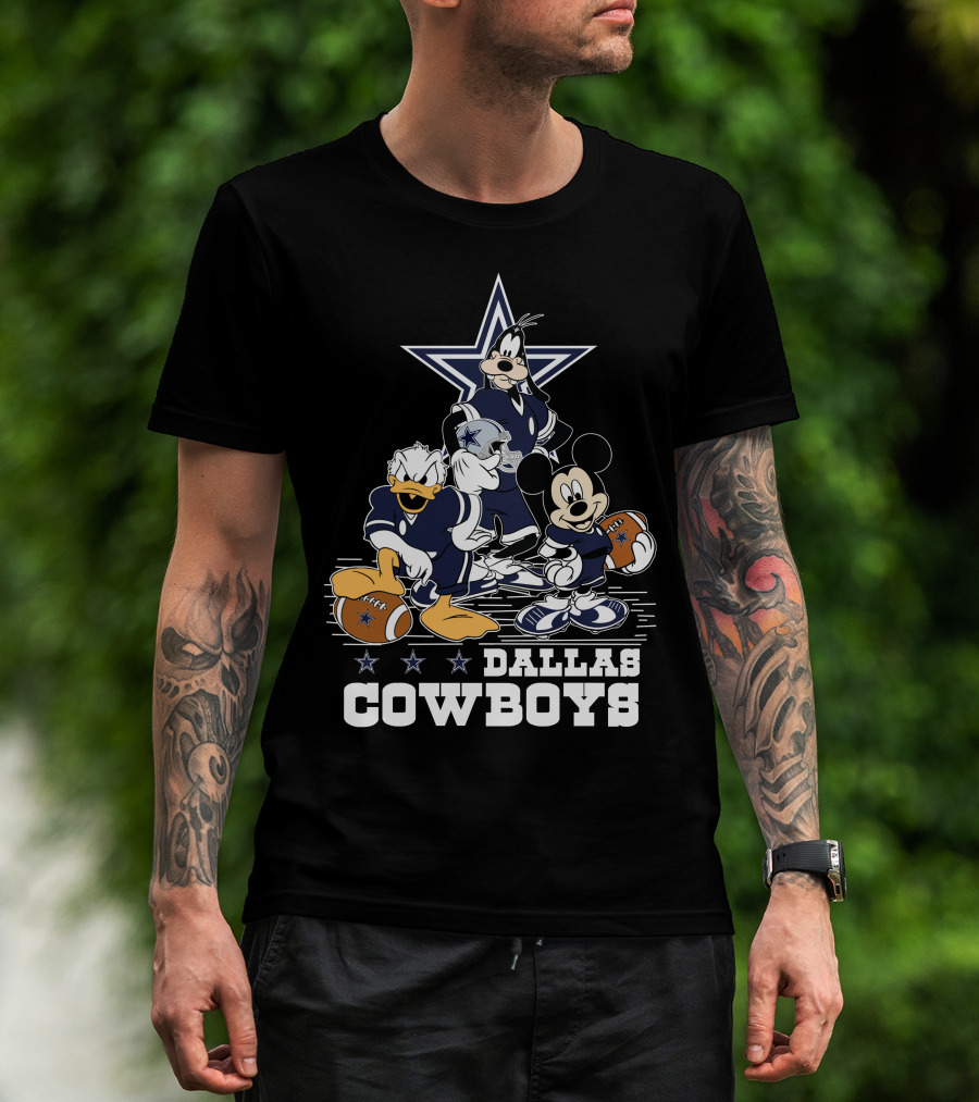 Dallas Cowboys Disney Characters Football Team T-Shirt