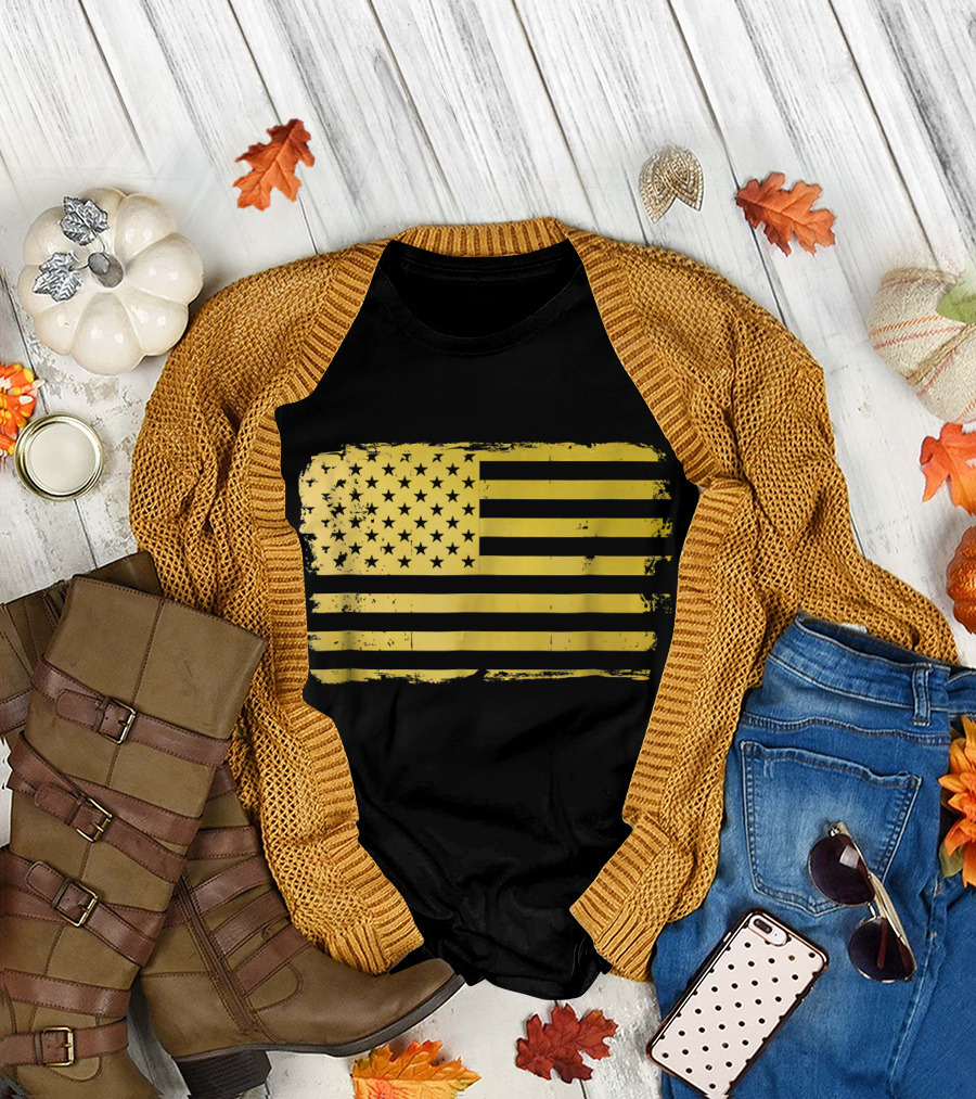 Gold Look Distressed American Flag USA T-Shirt