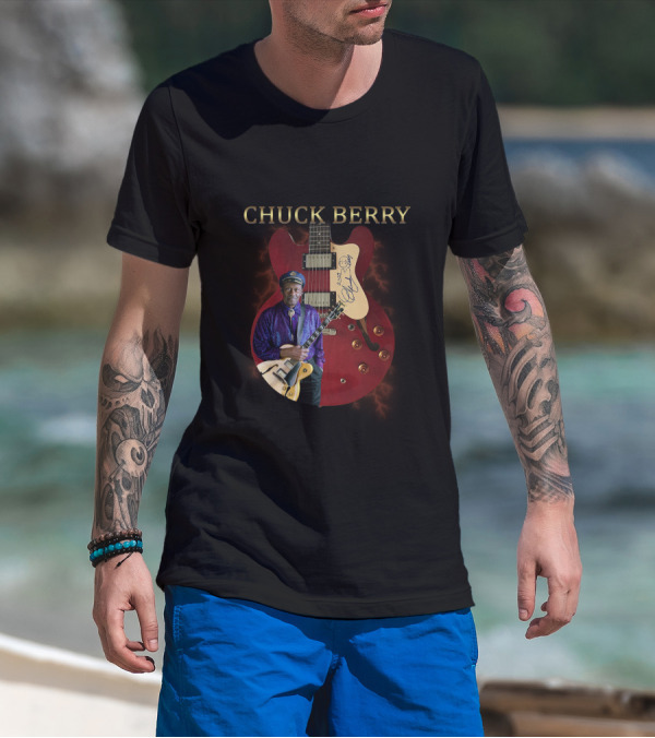 Chuck Berry Iconic Guitar With Signature T-Shirt