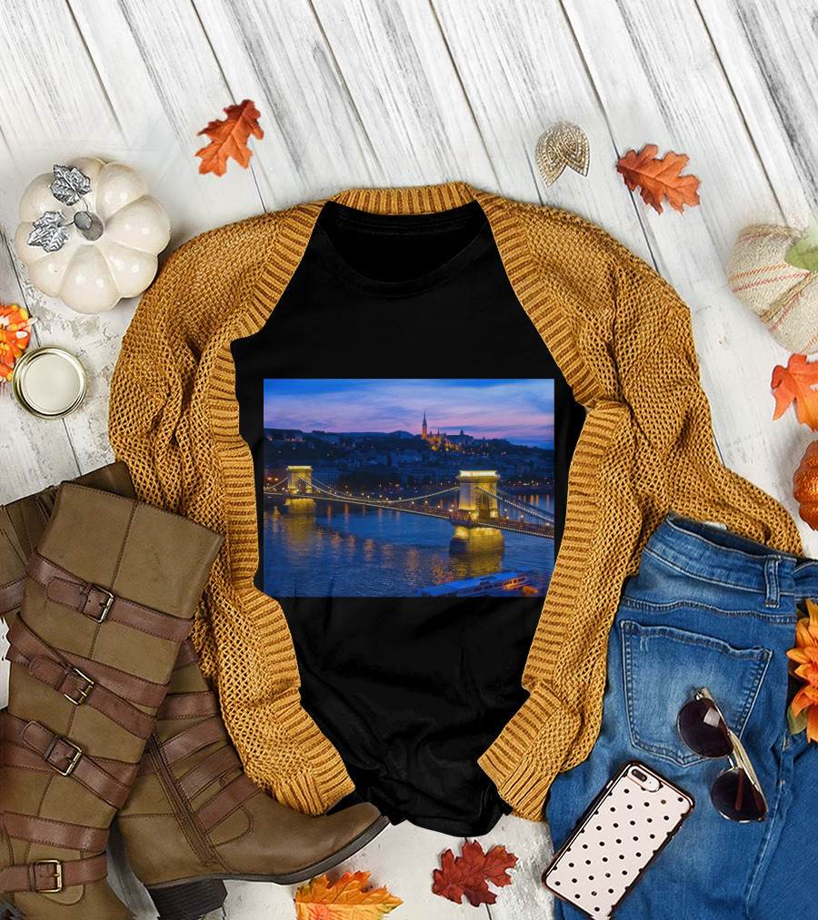 Chain Bridge Illuminated at Twilight Over Danube in Budapest Skyline T-Shirt