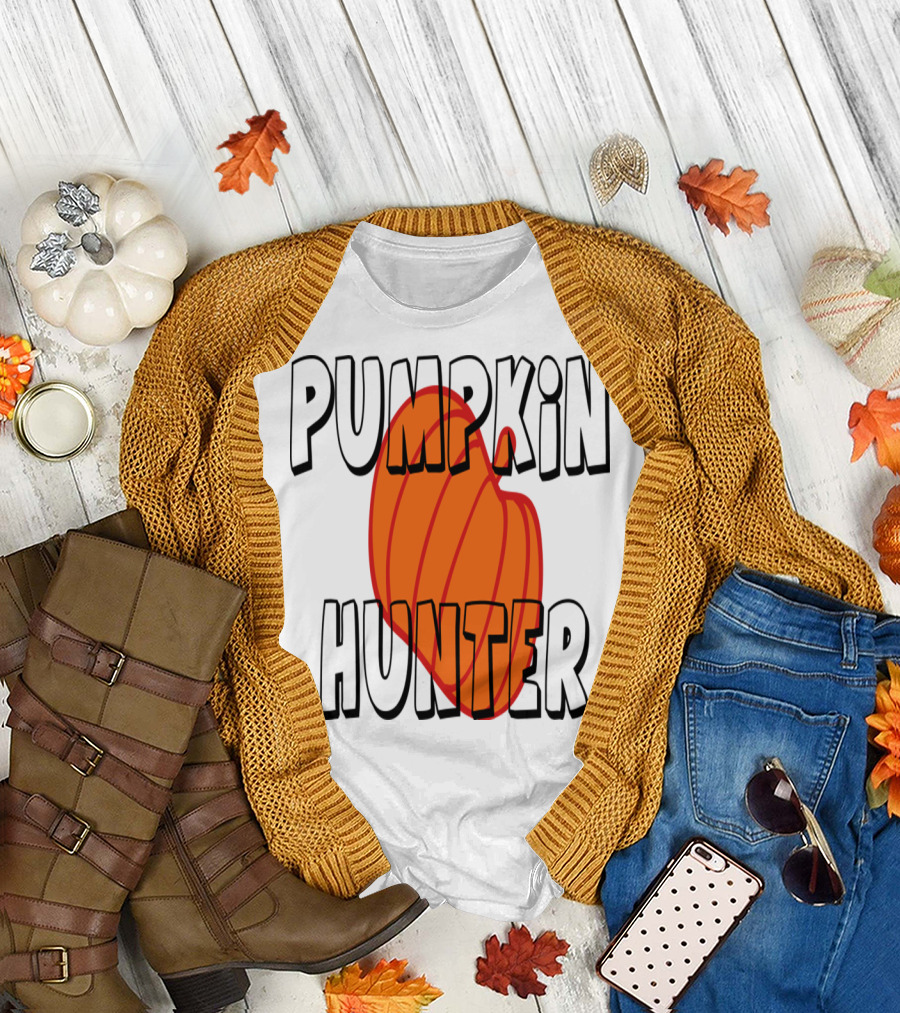 Pumpkin Hunter Bold Text with Large Orange Pumpkin T-Shirt