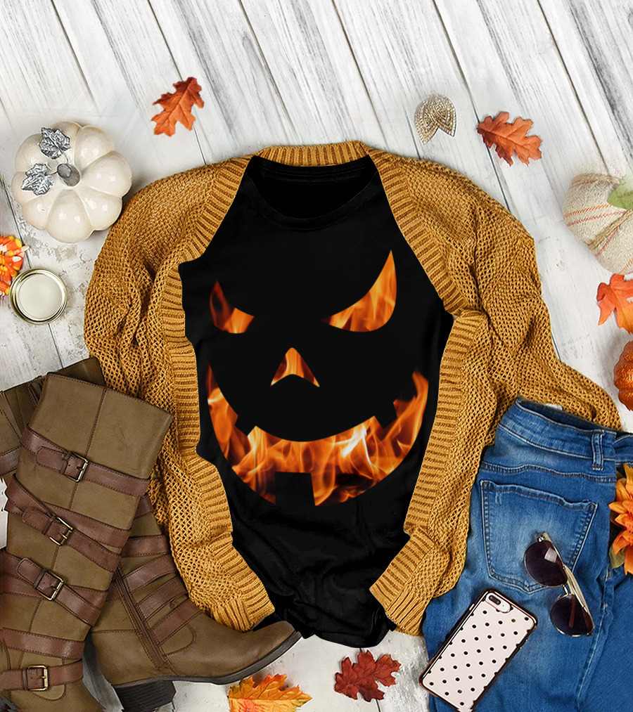 Halloween Jack-O'-Lantern Pumpkin Face with Fiery Flames T-Shirt