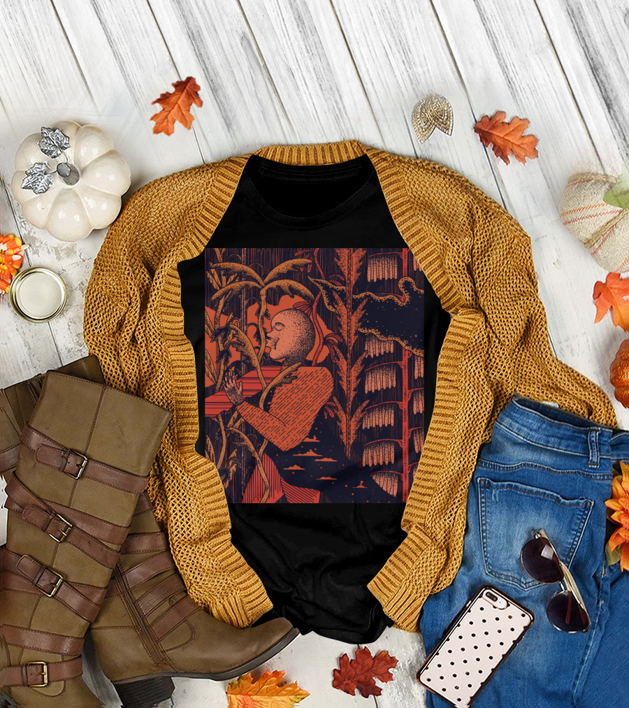 Dreamlike Night Embrace Illustrated Art Nouveau T-Shirt