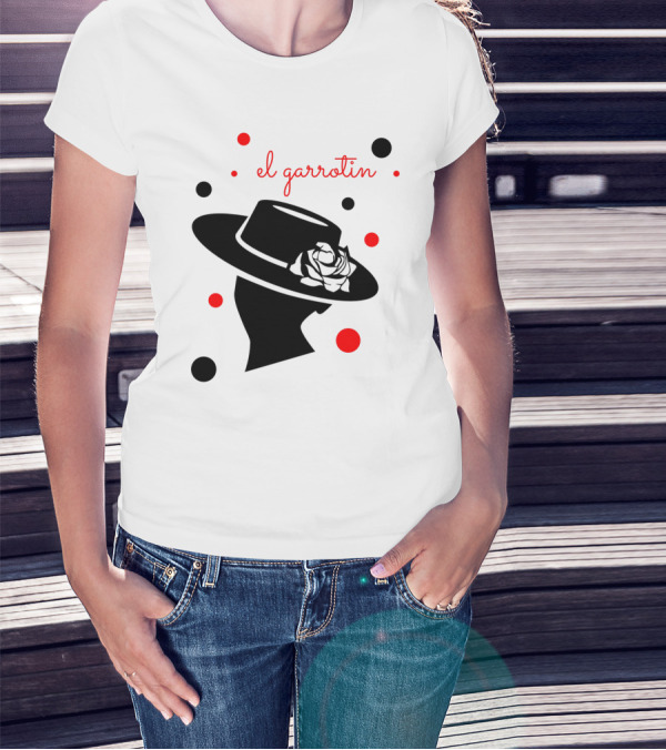 El Garrotín Black Silhouette With Red Accents And Hat Rose T-Shirt