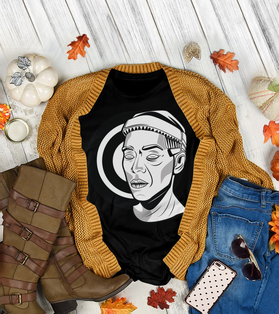 Africana Monochrome Face Illustration with Geometric Circle T-Shirt