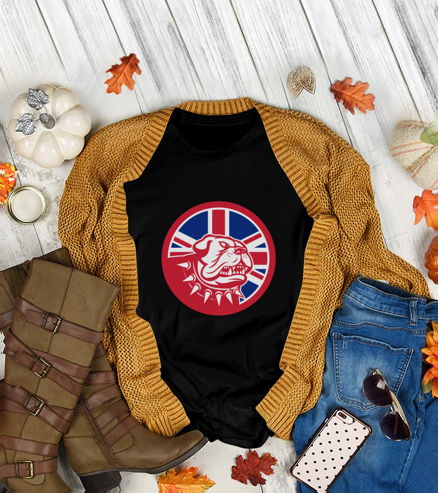 British Bulldog Head with Union Jack Flag Background T-Shirt