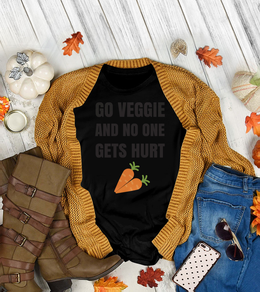 Go Veggie And No One Gets Hurt Funny Carrot T-Shirt