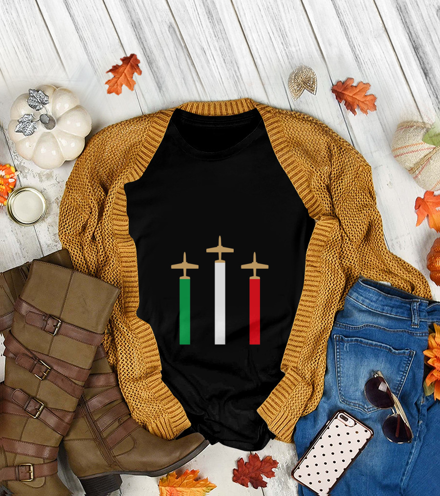 Frecce Tricolore Italian Air Force Aerobatic Team Italy Flag Colors T-Shirt