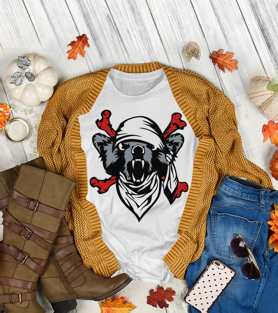 Bear Pirate Scarf Skull Bones Skeleton T-Shirt