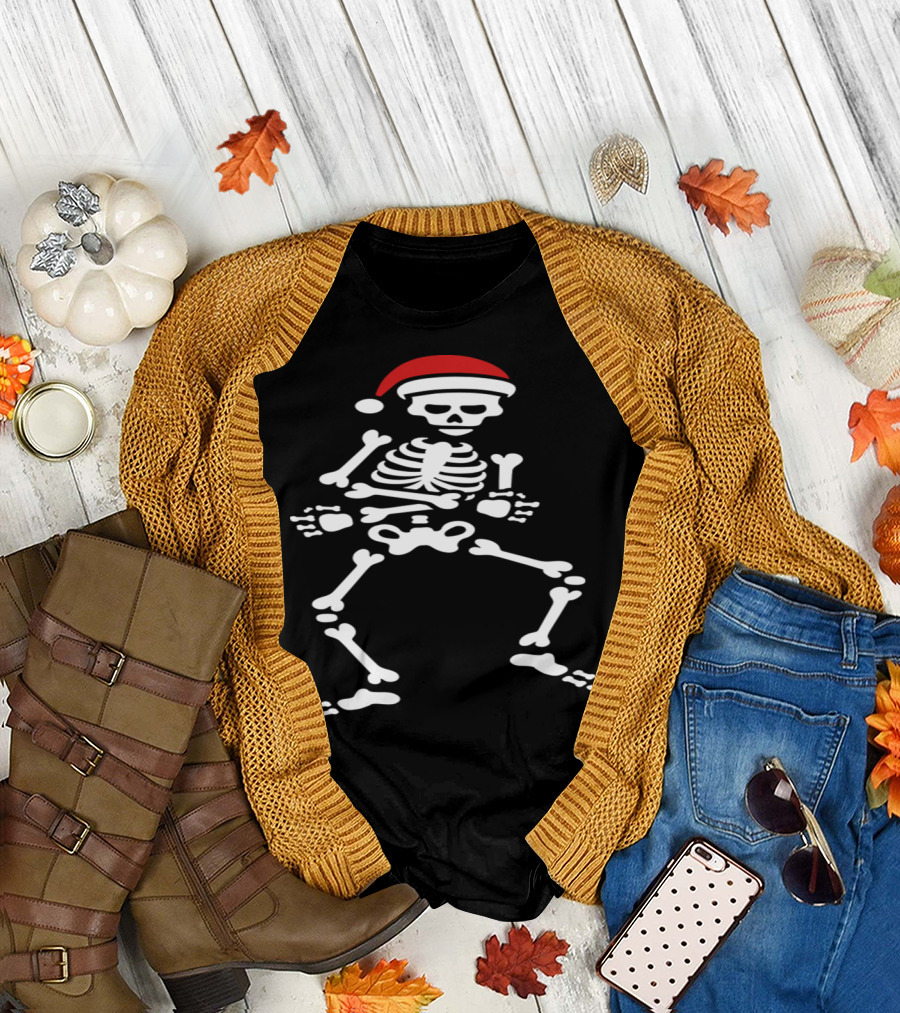 Skibidi Challenge Meme Skeleton Santa Christmas Hat T-Shirt