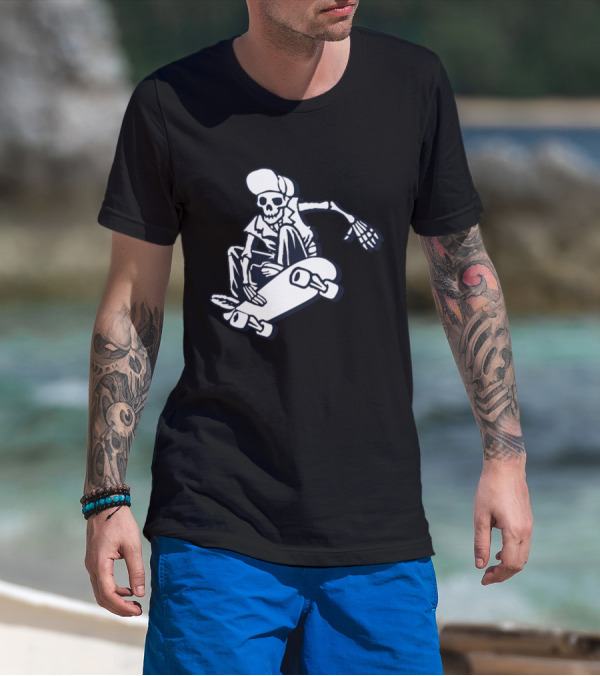 Skateboard Skeleton Cap Cool Tricks Trendy Skater T-Shirt