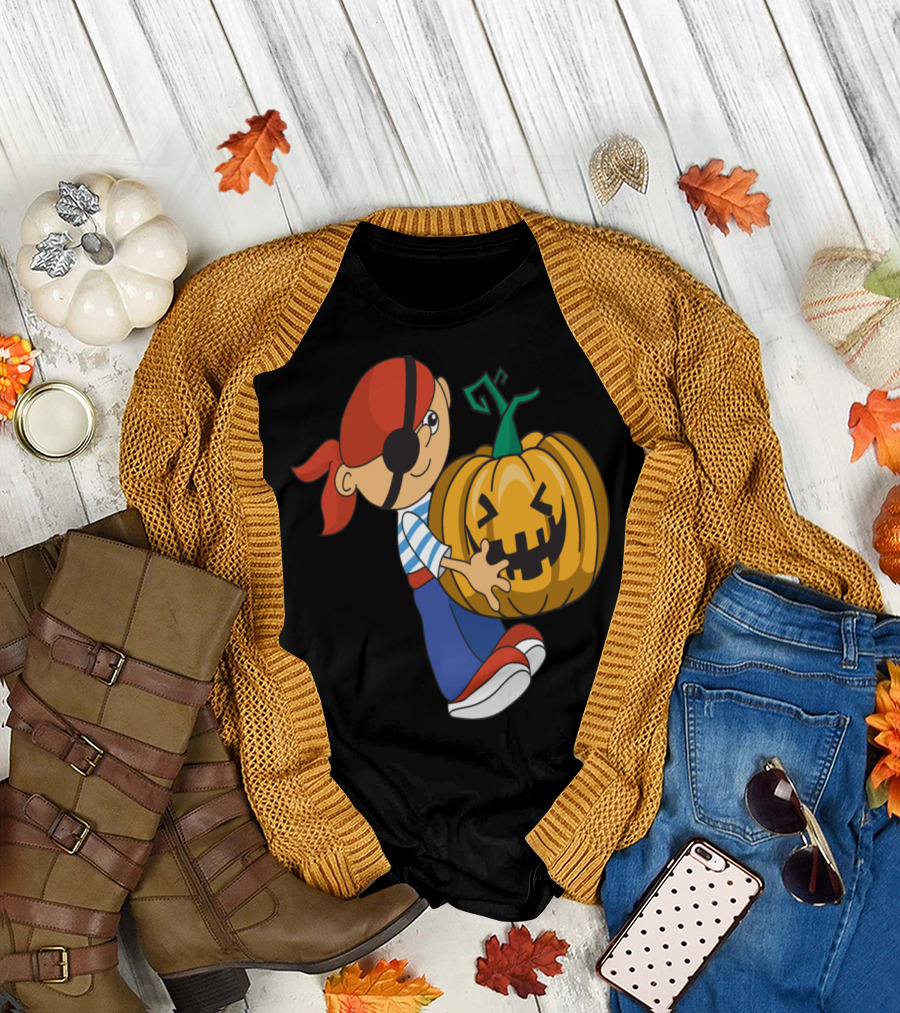 Halloween Pirate Pumpkin Character Hugging Jack-O-Lantern T-Shirt