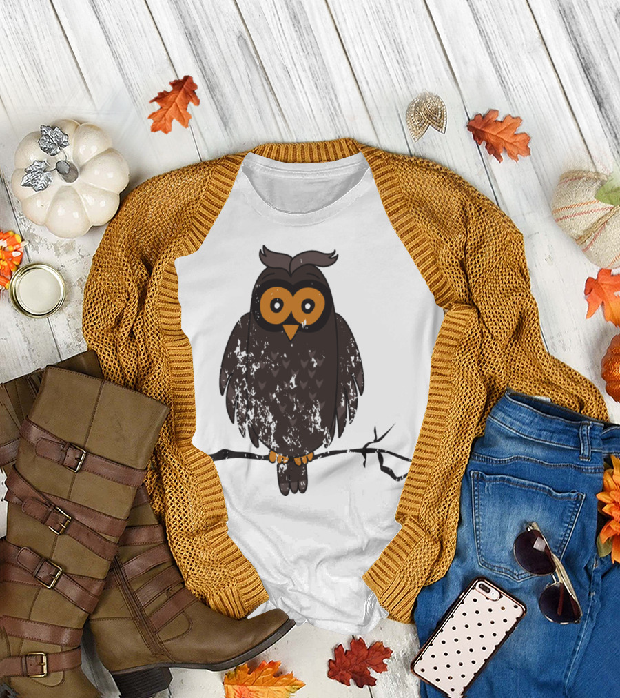 Retro Vintage Grunge Style Owl Birds Cute Cartoon Owl T-Shirt