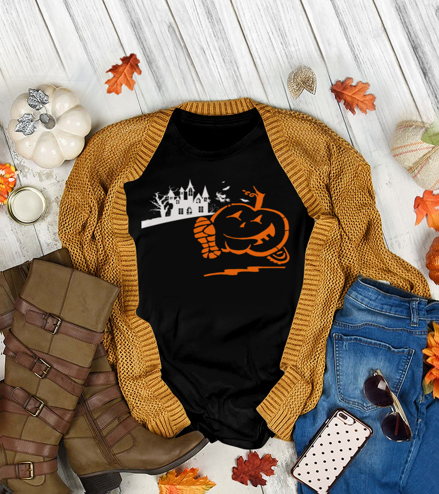 Spooky Halloween Pumpkin Runner with Haunted Castle T-Shirt