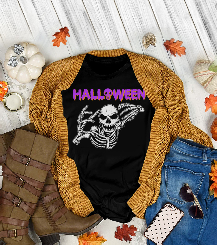 Halloween Creepy Skeleton with Skull Holiday T-Shirt