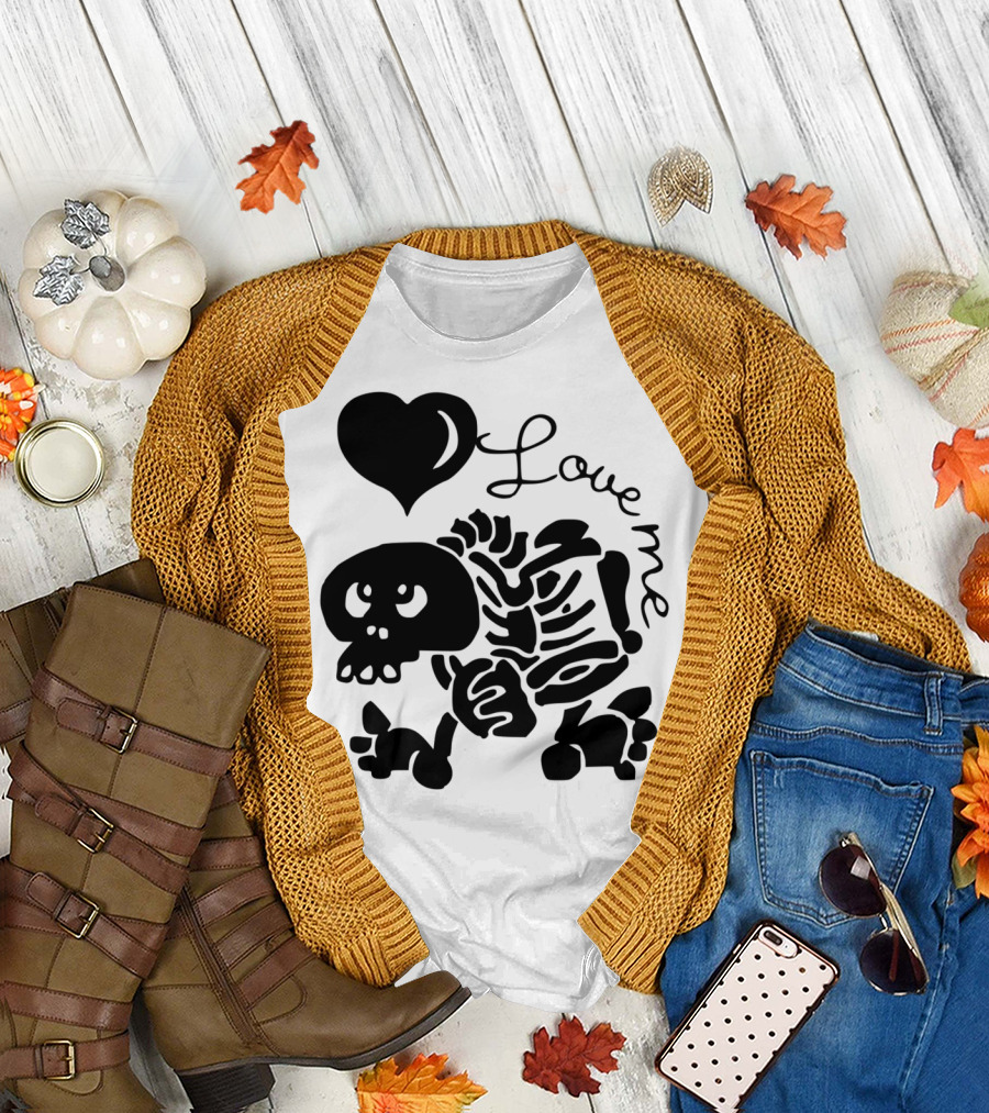 Love Me Skeleton with Heart Balloon T-Shirt
