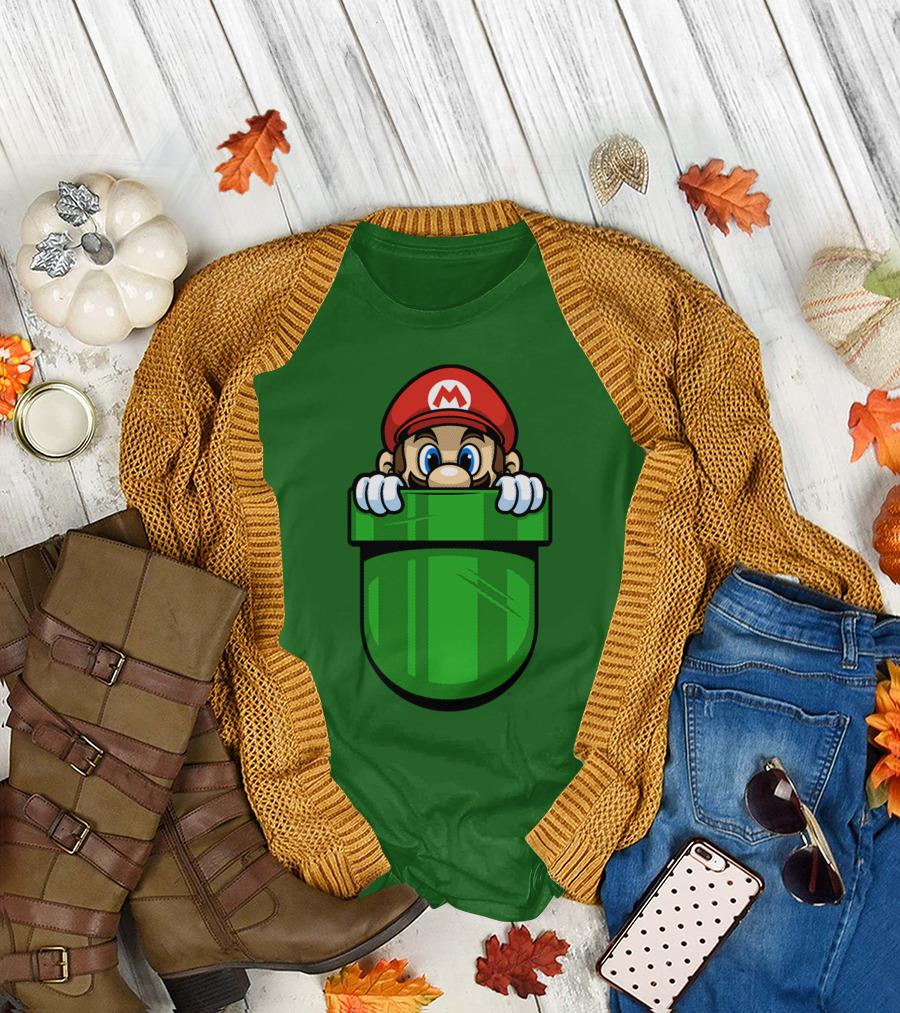 Super Mario Peeking from Green Warp Pipe T-Shirt