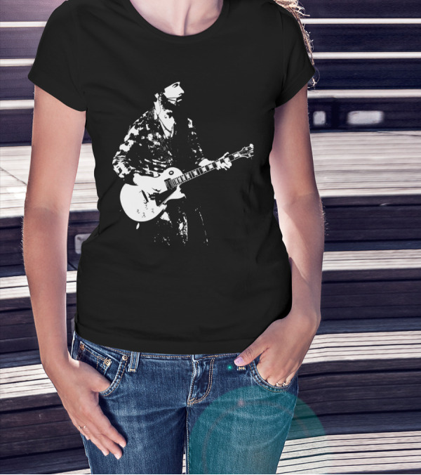 Mens Guitar Player Iconic Style Les Paul T-Shirt