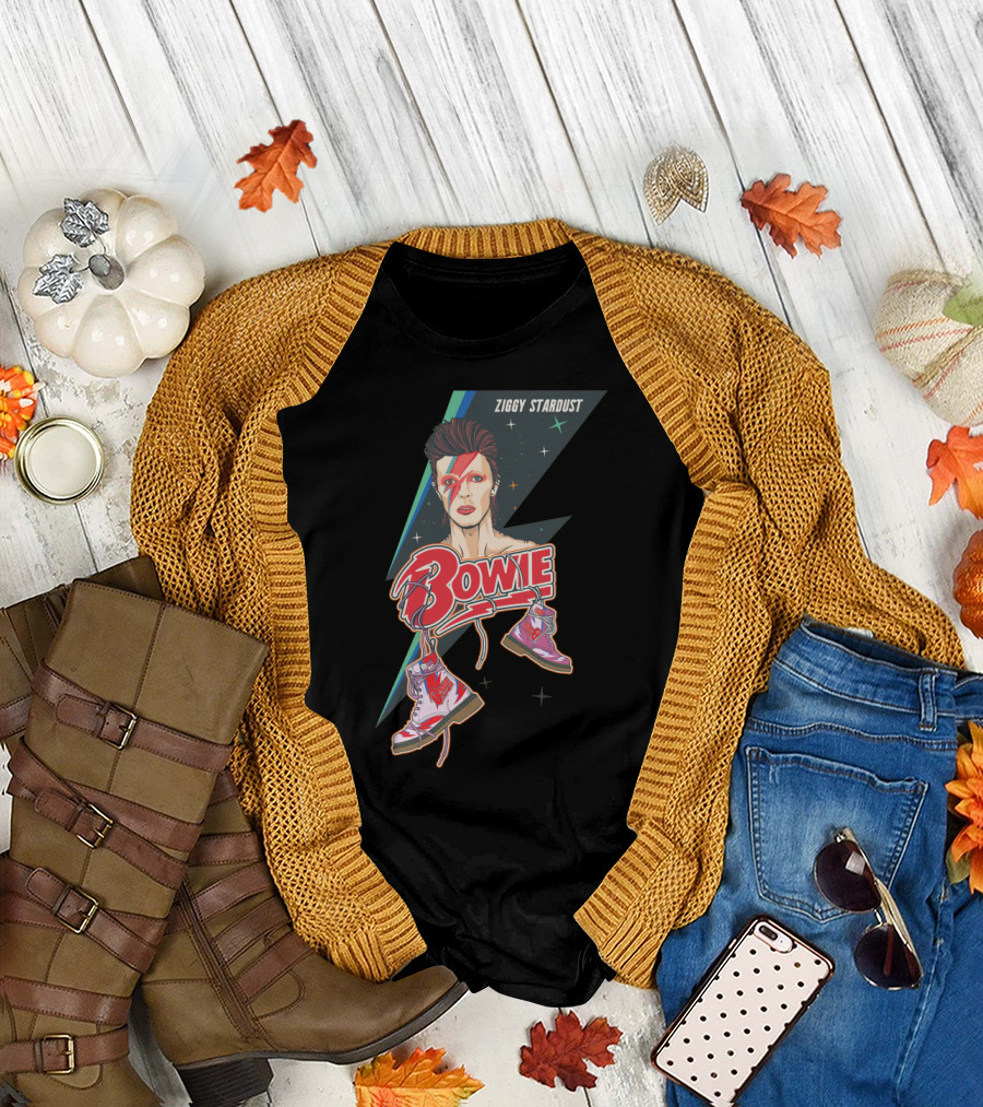 Ziggy Stardust Bowie Lightning Bolt and Red Boots T-Shirt