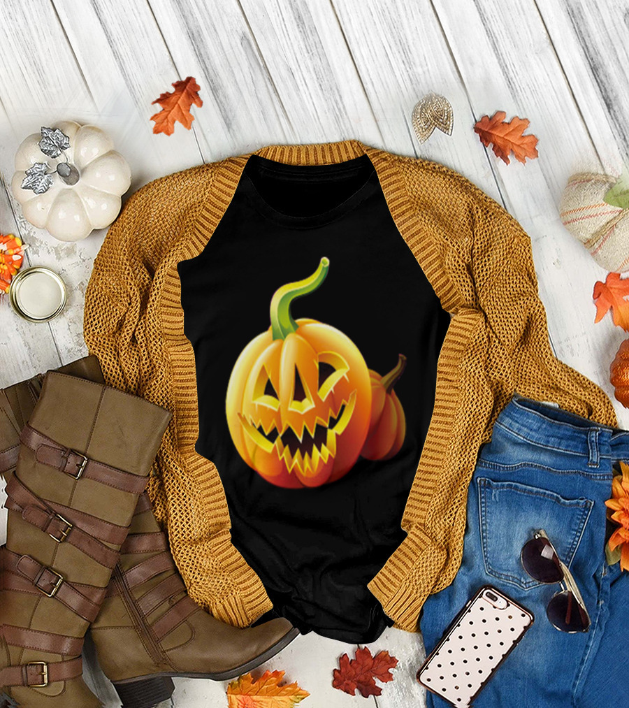 Happy Halloween Jack-O'-Lantern Pumpkin with Grinning Face T-Shirt