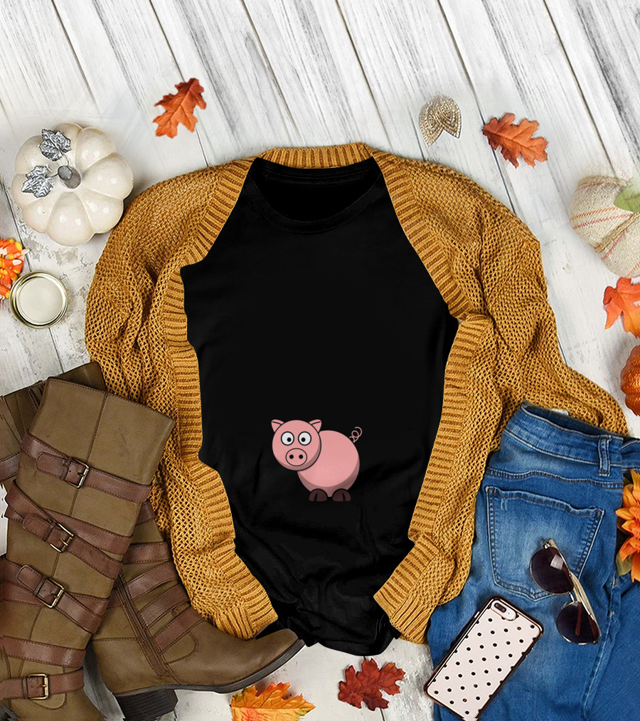 I Work Out at Studio Jiggly Cute Pig Cartoon T-Shirt