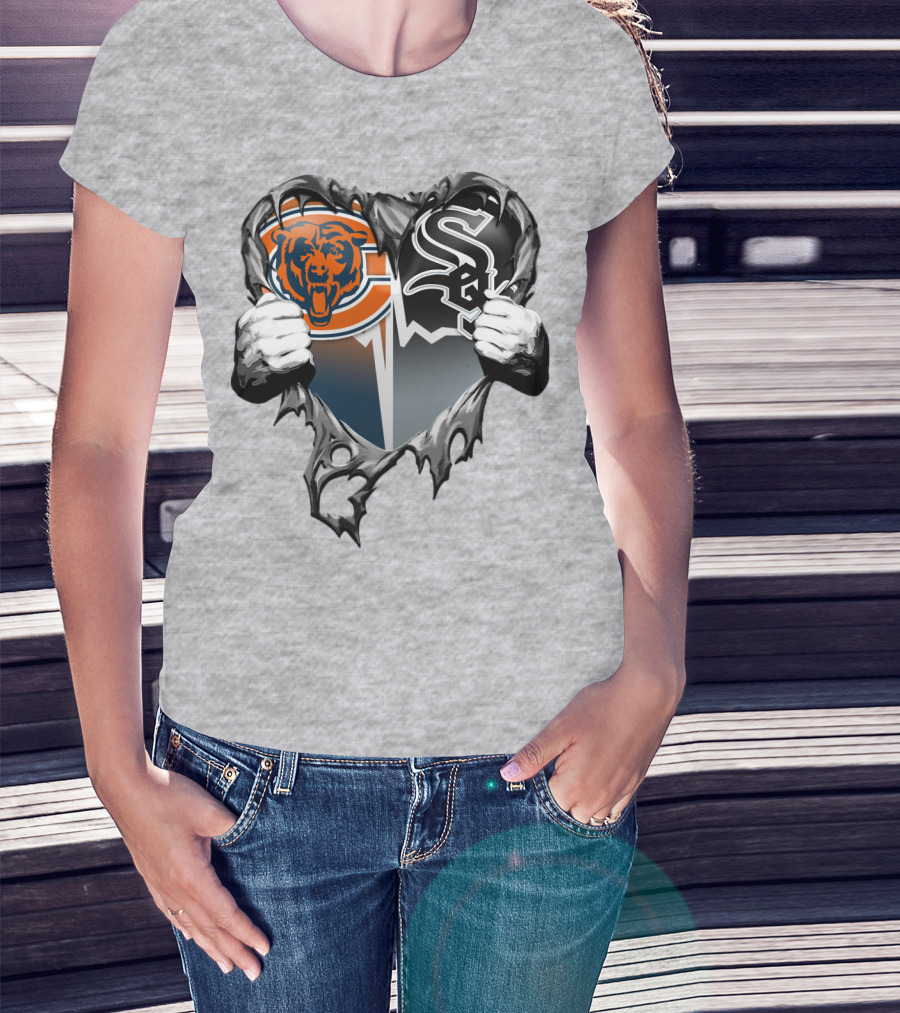 Chicago Bears And Chicago White Sox Heart Logo Xatt009 T-Shirt