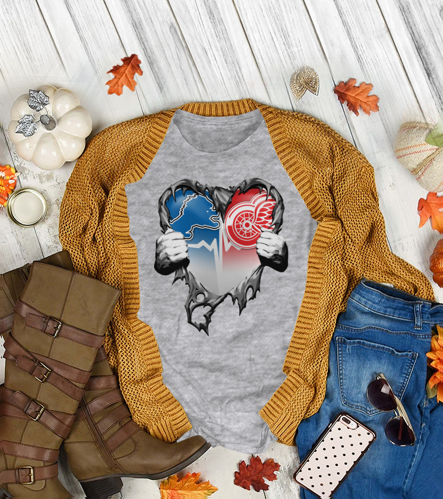 Xatt073 Detroit Lions Red Wings Heart Rip T-Shirt