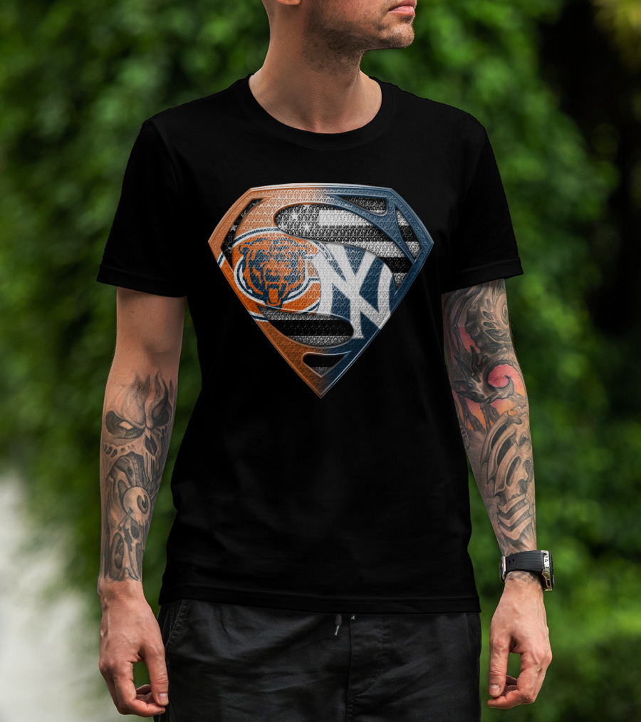 Chicago Bears And New York Yankees Superman Logo Mashup T-Shirt