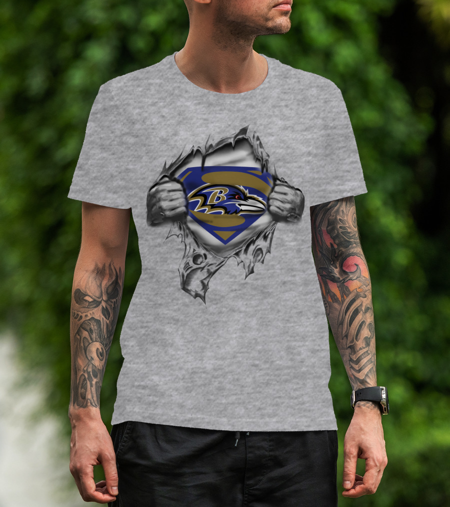 Baltimore Ravens Superman Logo Peeling Banner T-Shirt