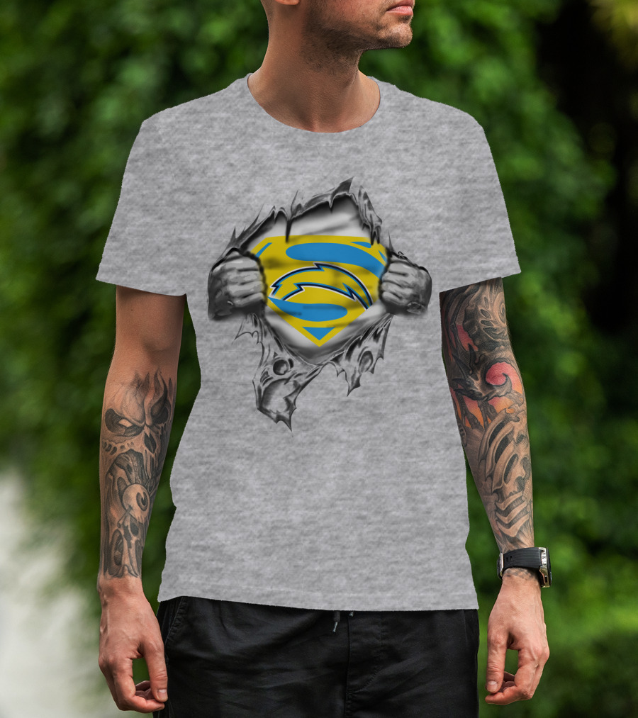 Spmxa090 Torn Chest Blue Yellow S Lightning Symbol T-Shirt