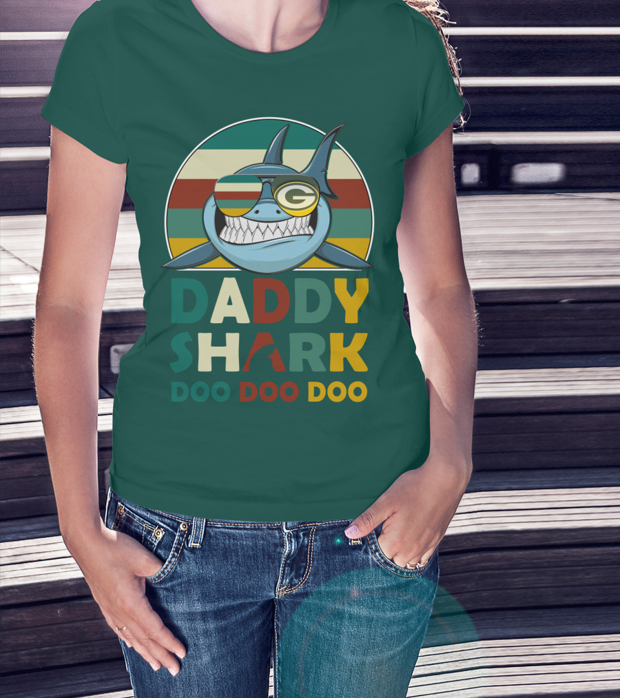 Daddy Shark Green Bay Packers Doo Doo Doo T-Shirt