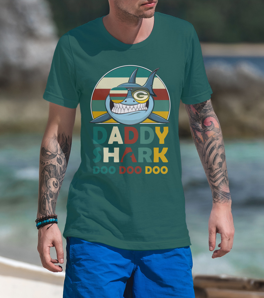 Daddy Shark Green Bay Packers Doo Doo Doo T-Shirt