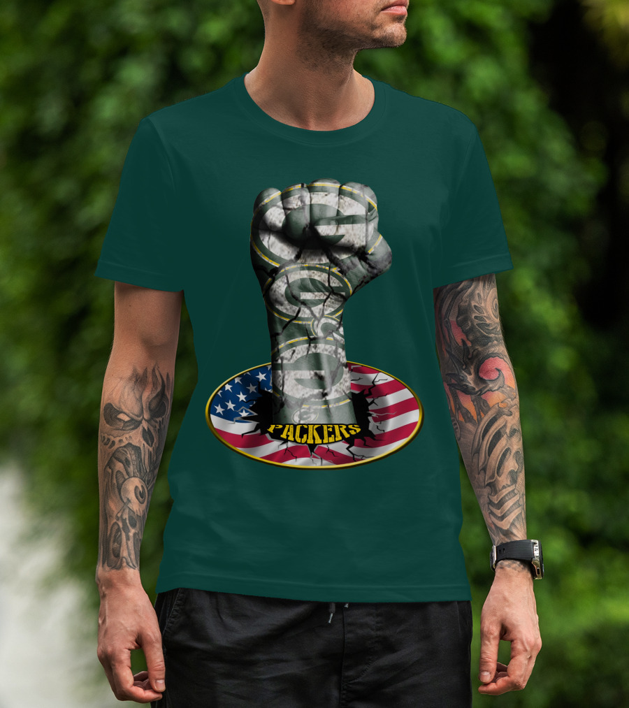 Fist With Green Bay Packers Logo On Cracked American Flag T-Shirt