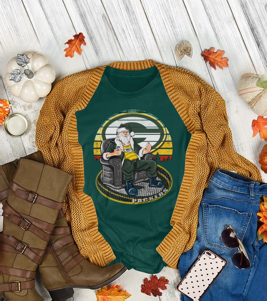 Green Bay Packers Santa Sitting With Beer T-Shirt