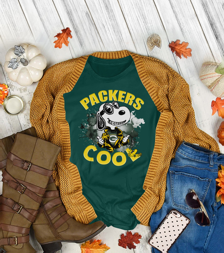Packers Cool Snoopy Green Bay Packers Football T-Shirt