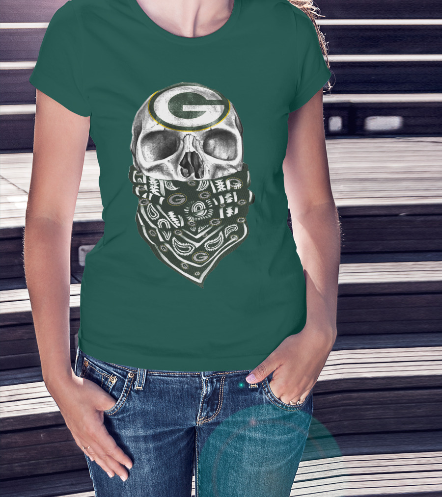 Green Bay Packers Skull With Bandana Featuring T-Shirt