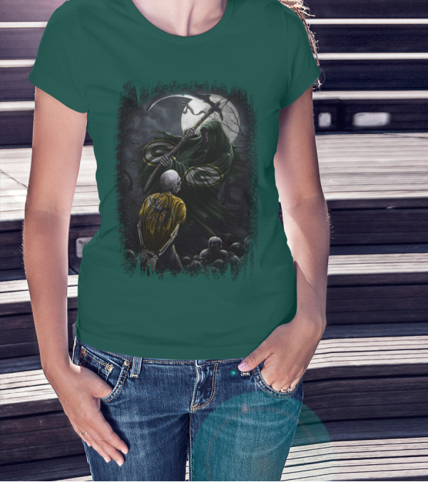 Green Bay Packers Grim Reaper Scene With Skeleton Under Moonlight T-Shirt