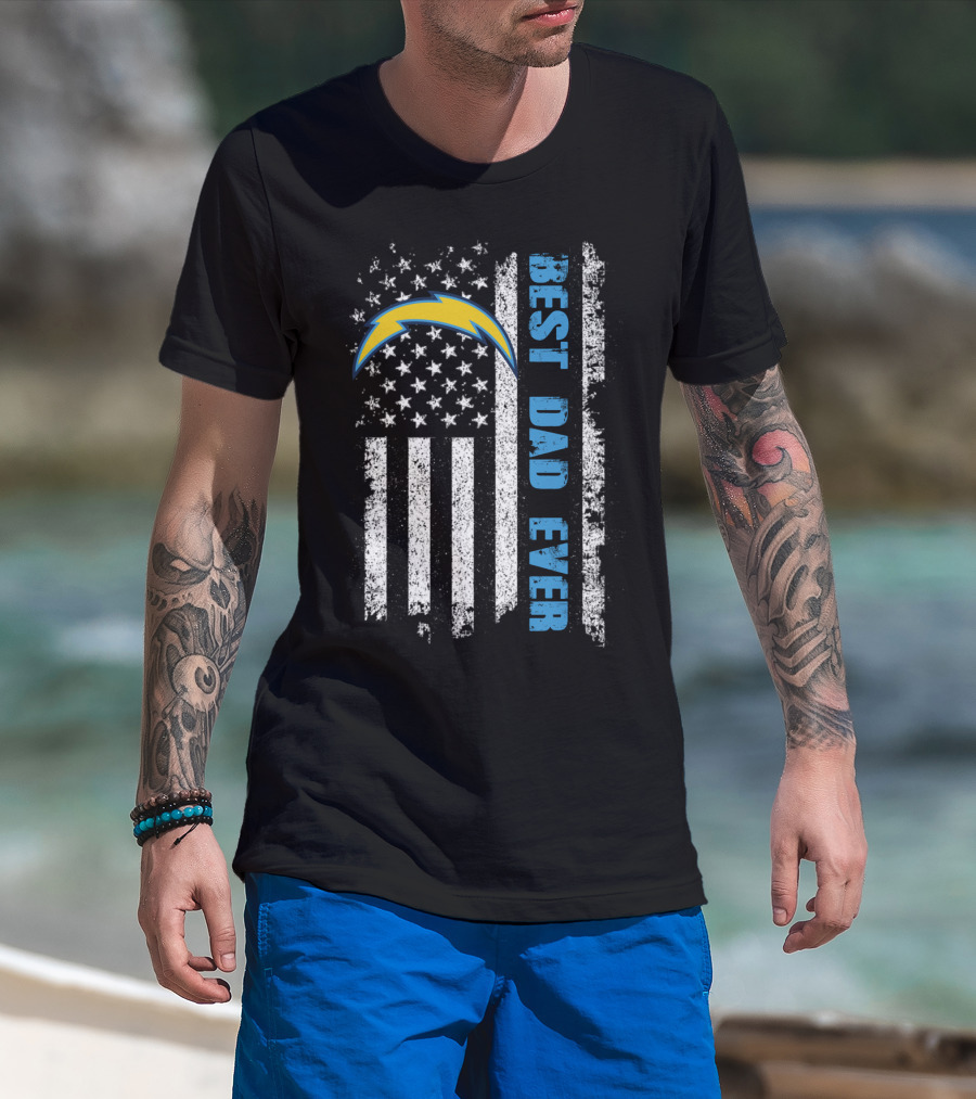 Best Dad Ever Chargers Flag T-Shirt