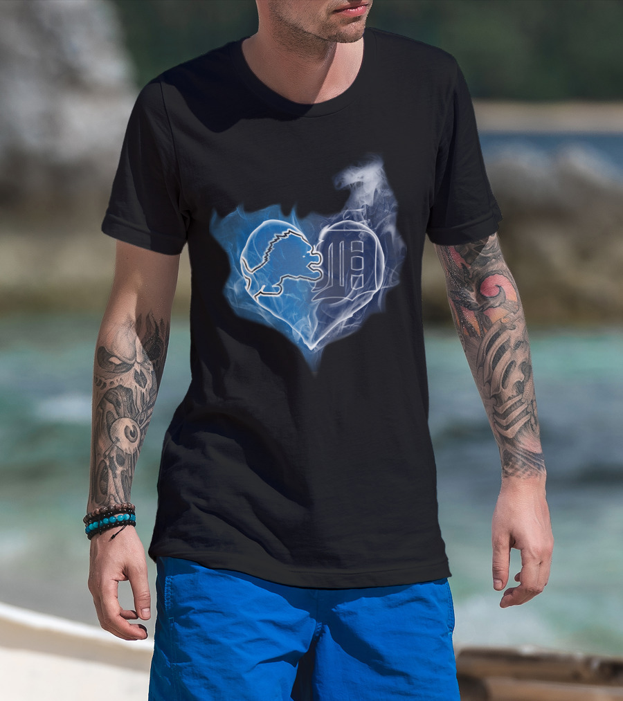 Detroit Lions And Tigers Heart T-Shirt